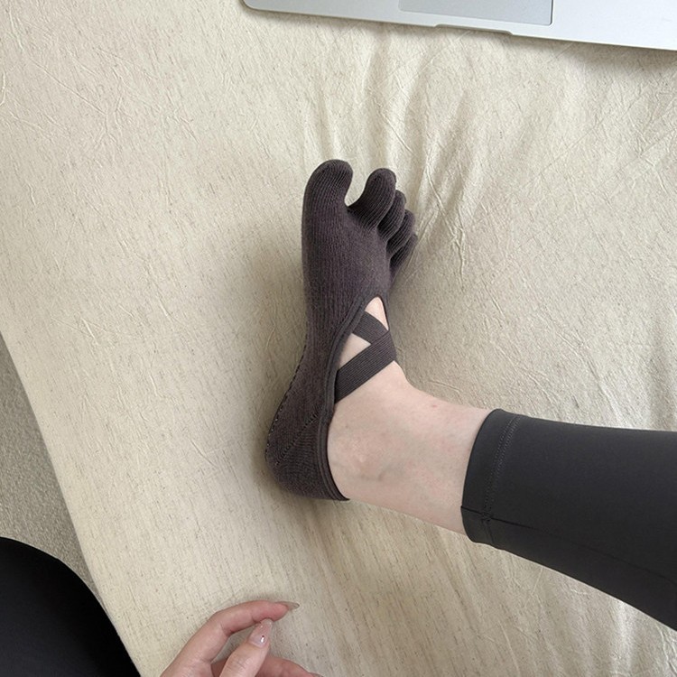 ถุงเท้าโยคะแบบไขว้สำหรับผู้หญิ - Home Gym Yoga บทวิจารณ์และราคา